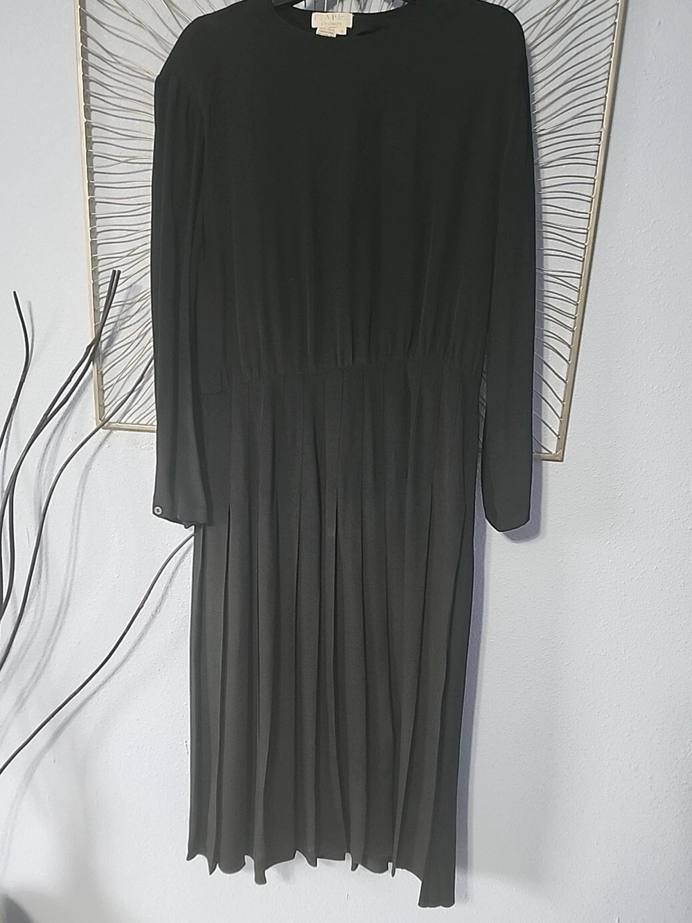 Jos. A. Bank Black Long-Sleeve Pleated Midi Dress